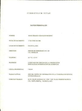 
Currículum vitae.


