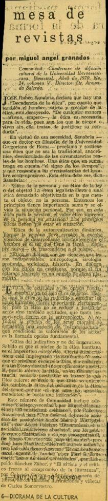 
Mesa de revistas.


